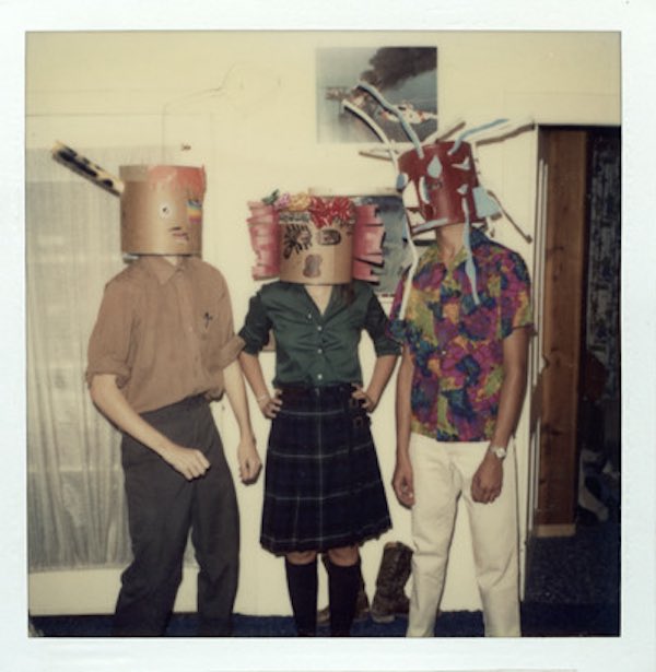 On this week’s episode of MRR Radio with Erika Elizabeth: four sets of scratch, skronk, and shamble for your consumption. maximumrocknroll.com/radio_show/mrr…