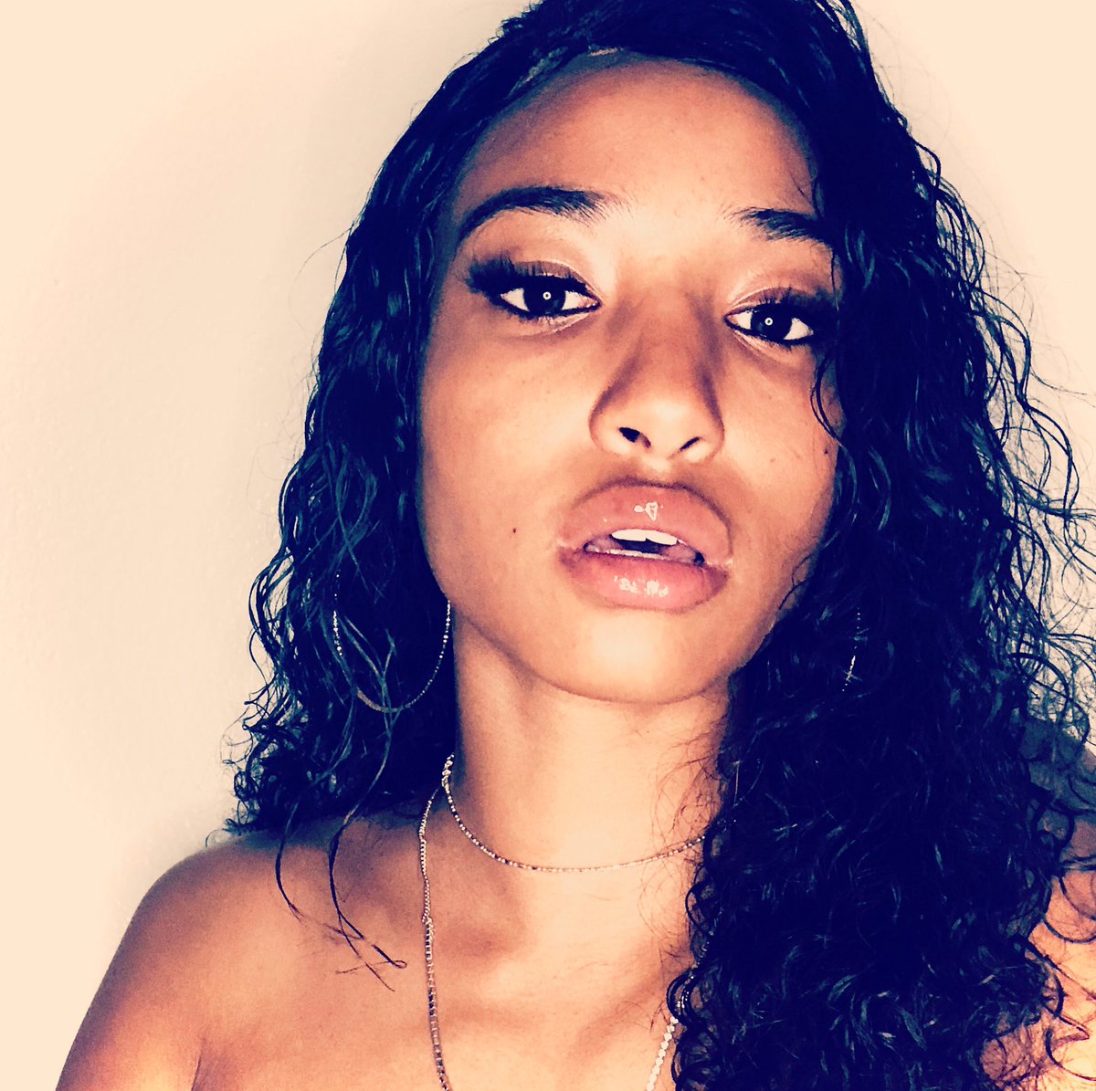 Letsbedesi's tweet photo. Me #DesireeParker https://t.co/n2KFOvvSEK