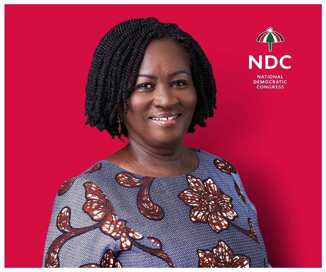AkpeneRence's tweet photo. To my sisters and daughters, The journey is not an easy walk. But it is a possible walk. - Prof Naana Jane Opoku-Agyemang
#JMandJane2020 https://t.co/be2CLPIEVB