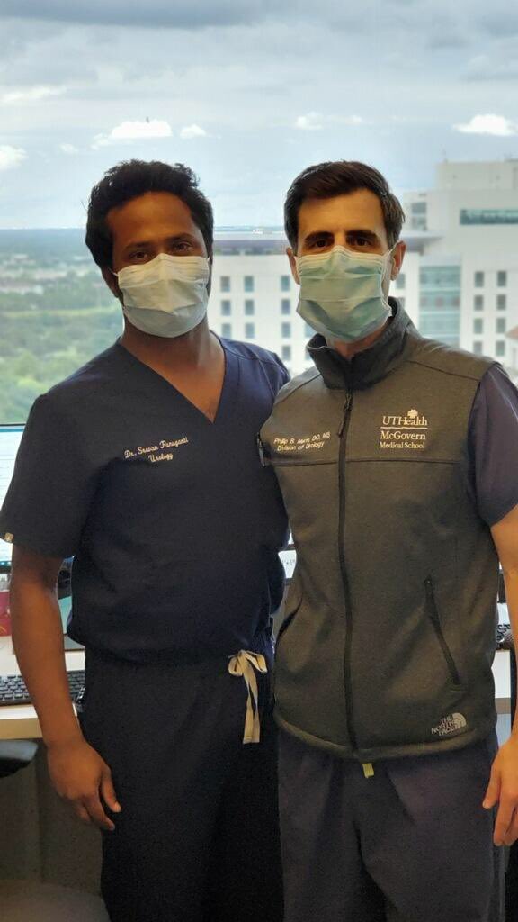 SPuro88's tweet photo. As an osteopathic physician, urology is difficult to match into, with less than ~20 DO’s matching countrywide/year. Those that do are at historically osteopathic institutions as well. Proud to do my fellowship at a historically “MD” UTH with a fellow DO resident. @Phillip_Mann https://t.co/nkFqQBwjb6