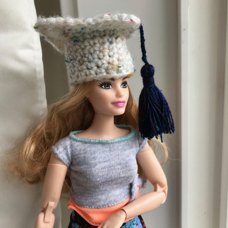 CrochetSpot's tweet photo. New Free Crochet Pattern: Tiny Graduation Cap https://t.co/QKJGqpJvIU https://t.co/Huihl2vuVO