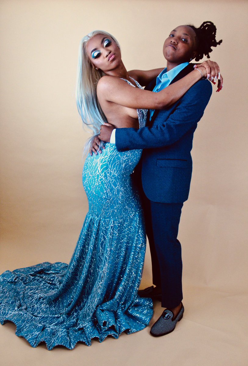 LolaaMariee1's tweet photo. And of course they were mad 😝
but it’s nothing personally I can do about that.✨ #QuarantineProm #2020VISION https://t.co/D3jLbAxKb9