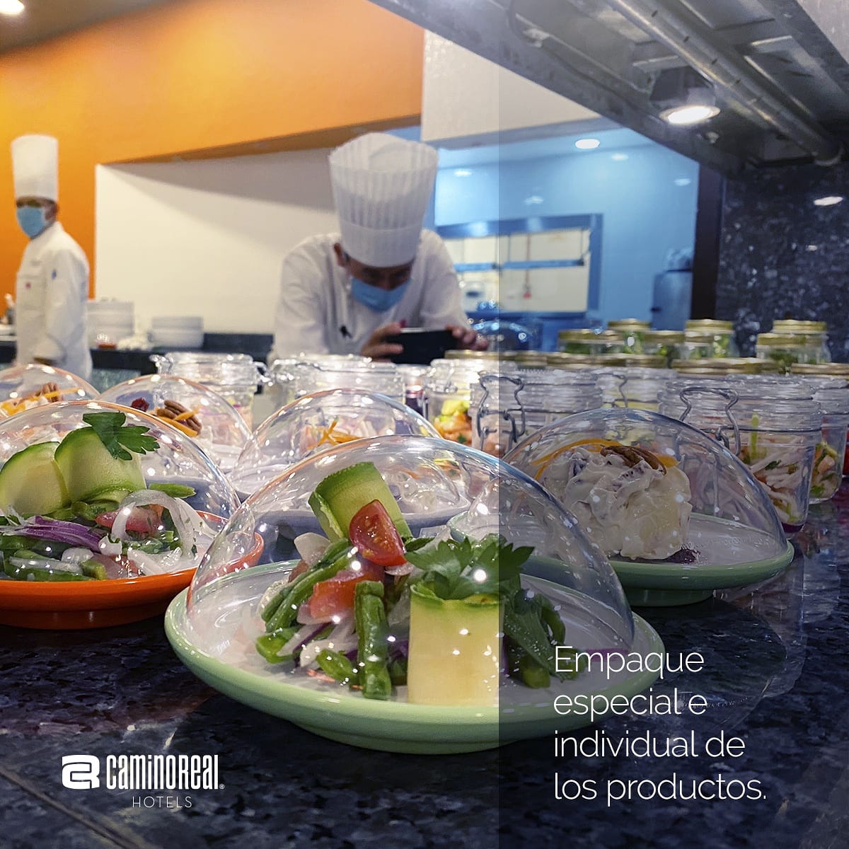 hotelesrealinn's tweet photo. #HigieneEnBuffet ✅ Cada uno de nuestros platillos están siendo preparados con la máxima calidad e higiene que te mereces. Con #CaminoRealHotels disfruta de los mejores alimentos. 🍽
#RealClean y #SafeTravels son nuestros sellos de garantía de protocolos en seguridad e higiene. https://t.co/etc7SWmsJZ