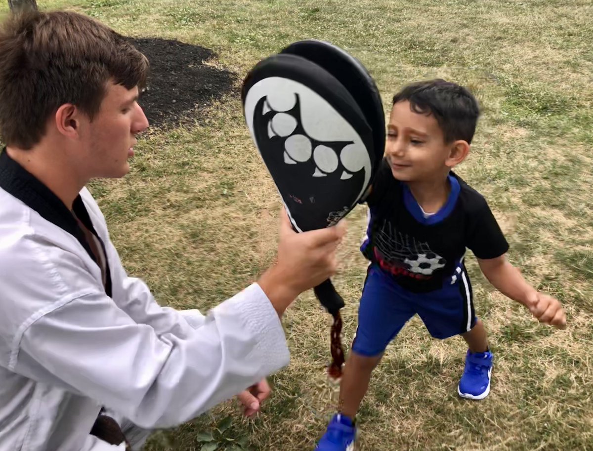 Akulataekwondo's tweet photo. Big smiles at this Little Kicker’s first lesson. He wants to be as strong as The Hulk — and is already taking action toward that goal. https://t.co/rsNjdgXfGg