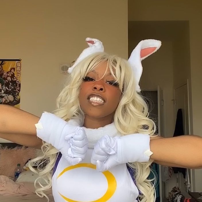 todorkies's tweet photo. *miruko has entered the chat* https://t.co/S9l8zfsYlk