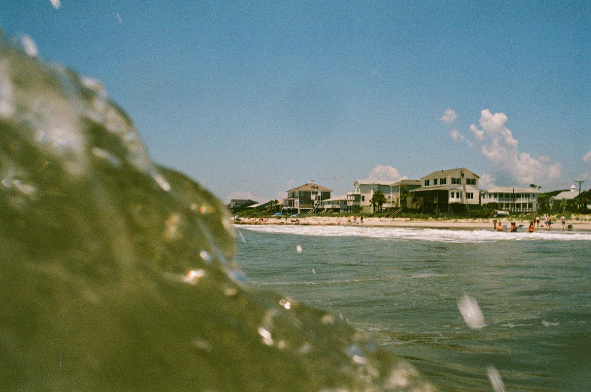 Surferdill's tweet photo. #nikonosproject 🏄🏽‍♂️ https://t.co/pdksQiTY5b