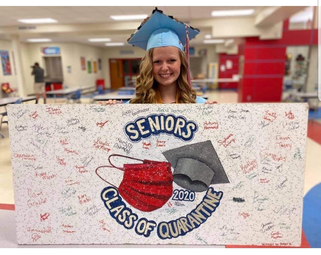 JCDartgray's tweet photo. Fantastic job by this amazing senior! Way to go Abigail!! You have made a wonderful tribute to your class to be hung at JCD hs. Anderson Art Dept. in S.Carolina is lucky to be getting you this year. https://t.co/Neuhud9YC1
