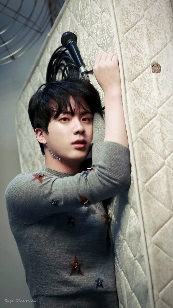 TEAR JIN OMFG THIS PHOTOSHOOT