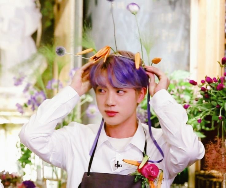 flower crown Jin