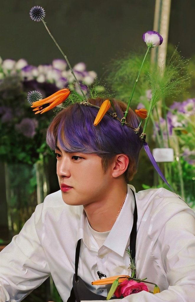 flower crown Jin