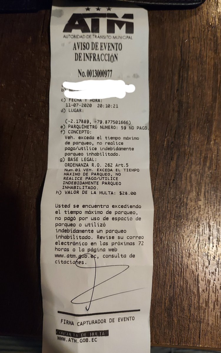 sTaPau's tweet photo. El peor atraco de todos, me atrase con 5 min, el ATM ve que estoy llegando casi corriendo y mas rapido me cita antes q llegue, se subio a la bicicleta y se fue. Nada le costaba esperar. Meten la mano al bolsillo del Guayaquileño por un parqueo que es nuestro 😡 https://t.co/iWEtqEolKY