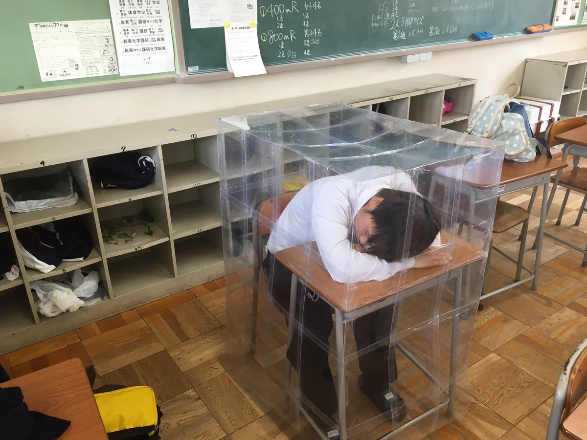 Re_aMAD's tweet photo. アクリル板売り切れてたから、第2波はこいつで乗り切るぜ https://t.co/VEo7NjZB20