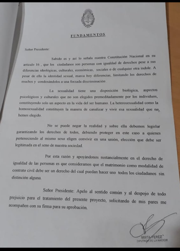 BailarSeguro's tweet photo. 💡Creemos que ese fue un gran primer paso para abrir el debate y reflexionar sobre lo importante que es visibilizar y ampliar los derechos de miles de personas. (Fotos del proyecto)
#LeyDeMatrimonioIgualitario #Argentina https://t.co/YnVcRqZe1E