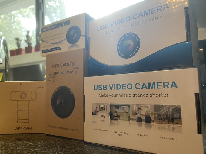Here is our lineup of under $30 webcams! The misspellings on the boxes aren&rsquo;t giving us high hopes but<a href="/tag/wcsumemes"class="tags"><span>#wcsumemes</span></a>