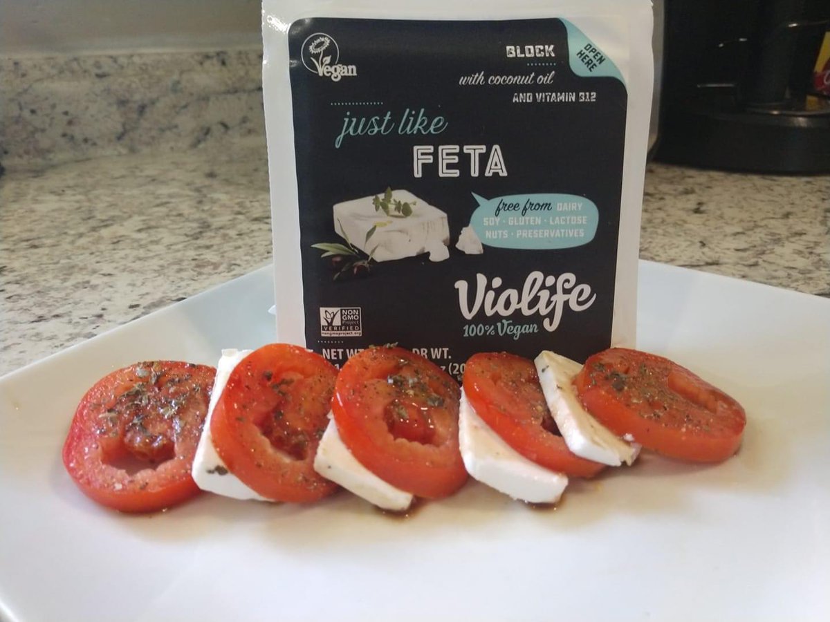 CryptoCafe1's tweet photo. #violifecheese home grown Roma tomatoes from the garden &amp; #violifefeta https://t.co/eZMTLbEYIR