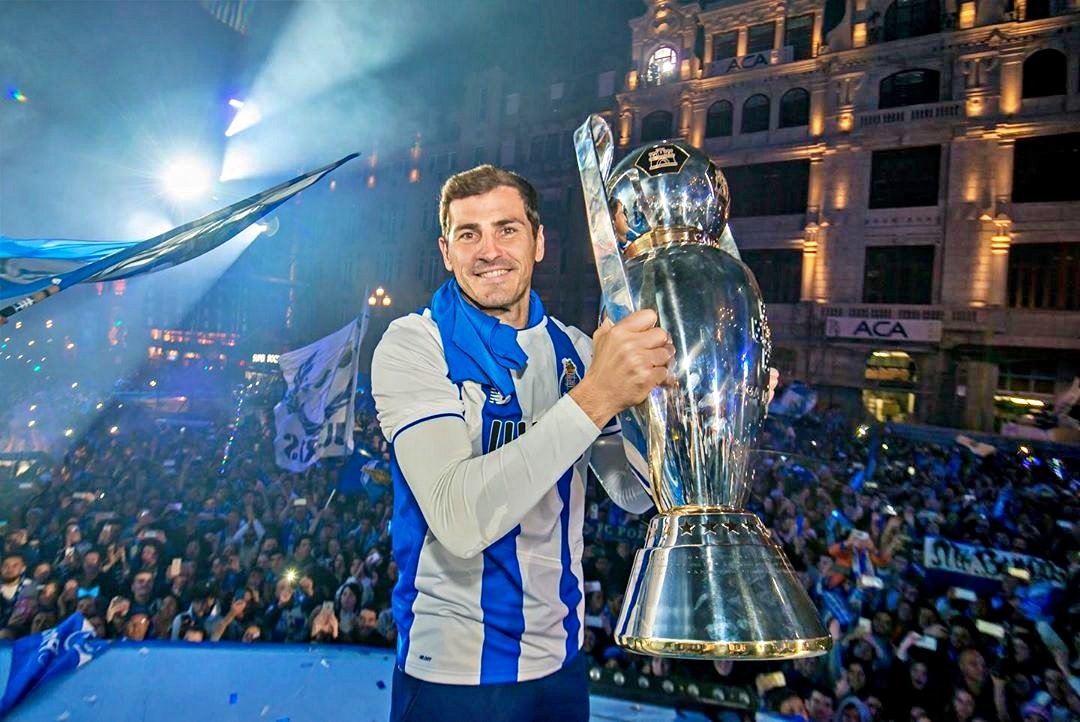 somosportocrl's tweet photo. Esta também é tua, Iker! 💙 https://t.co/2FLn5lMdPy
