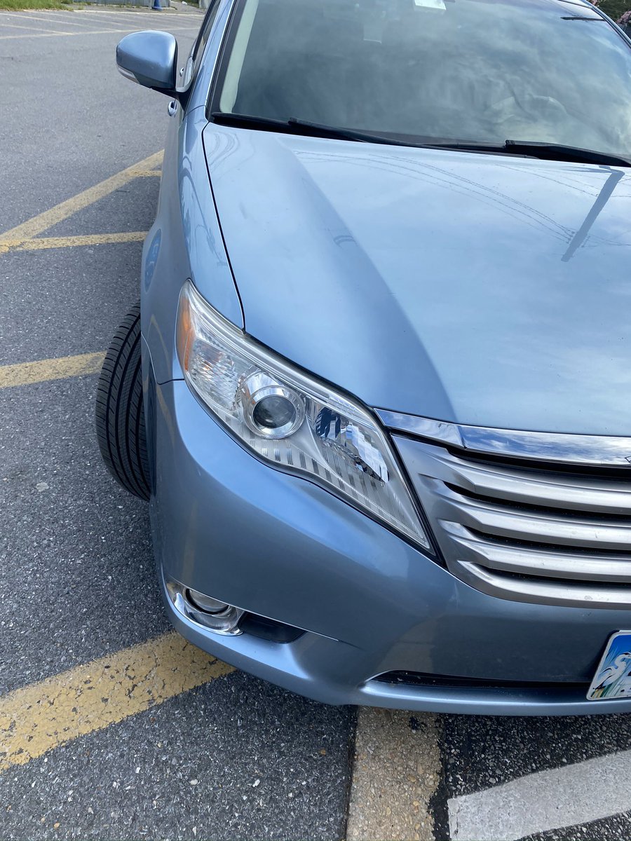 CnDAutoBody's tweet photo. PSA🗣 Get your headlights restored so you can see better at night!! Last thing you want is to be face to face with a deer and it’s too late !! #Savethedeer #saveurself https://t.co/CzN6bmrwDn