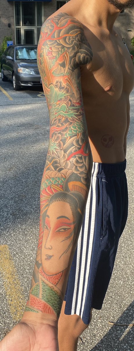 Breadrolle's tweet image. After 2 years finally finished my sleeve 😈 what y’all think?