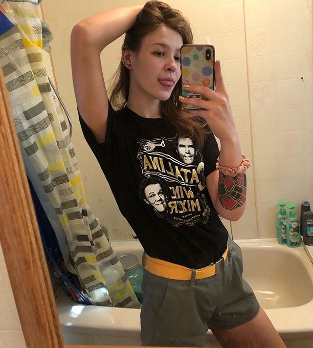 amoerike's tweet photo. Both of these bodies r beautiful &amp; I’m working hard on loving myself again 💘. Thank u for reading 🤙🏼 https://t.co/7D62UTbycV