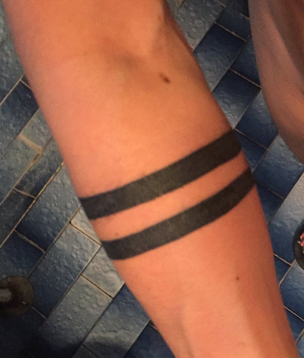 rodomartz's tweet photo. Nuevo tatuaje! Siiiiiiii #ink #inked #equalitytattoo #tattoo https://t.co/lrm2LRUTKh