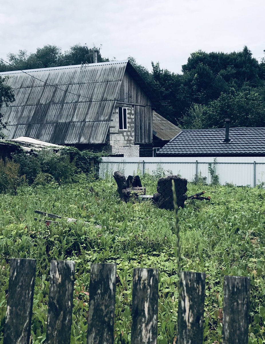 atriumvip's tweet photo. Уличная мебель - тренд Могилёва. Жители города следят за урбан-тенденциями, смотрят ролики Варламова и Гершмана, стараясь добавить улицам так нехватающего городу лоска. #лакшарилайф #могилёв #горжусьчтоизмогилёва https://t.co/1fdGvbfnm0