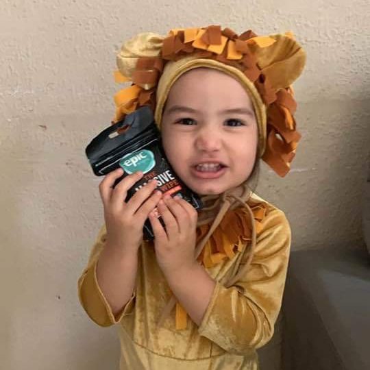 Our Epic Wipes Brazilian fan club sent some photos to help us celebrate being on @gmadeals <a href="/toryjohnson/">Tory Johnson</a> today! ❤🙏🏼

#familysupport 
#GMAdeals 
#SmallBusinessRelief