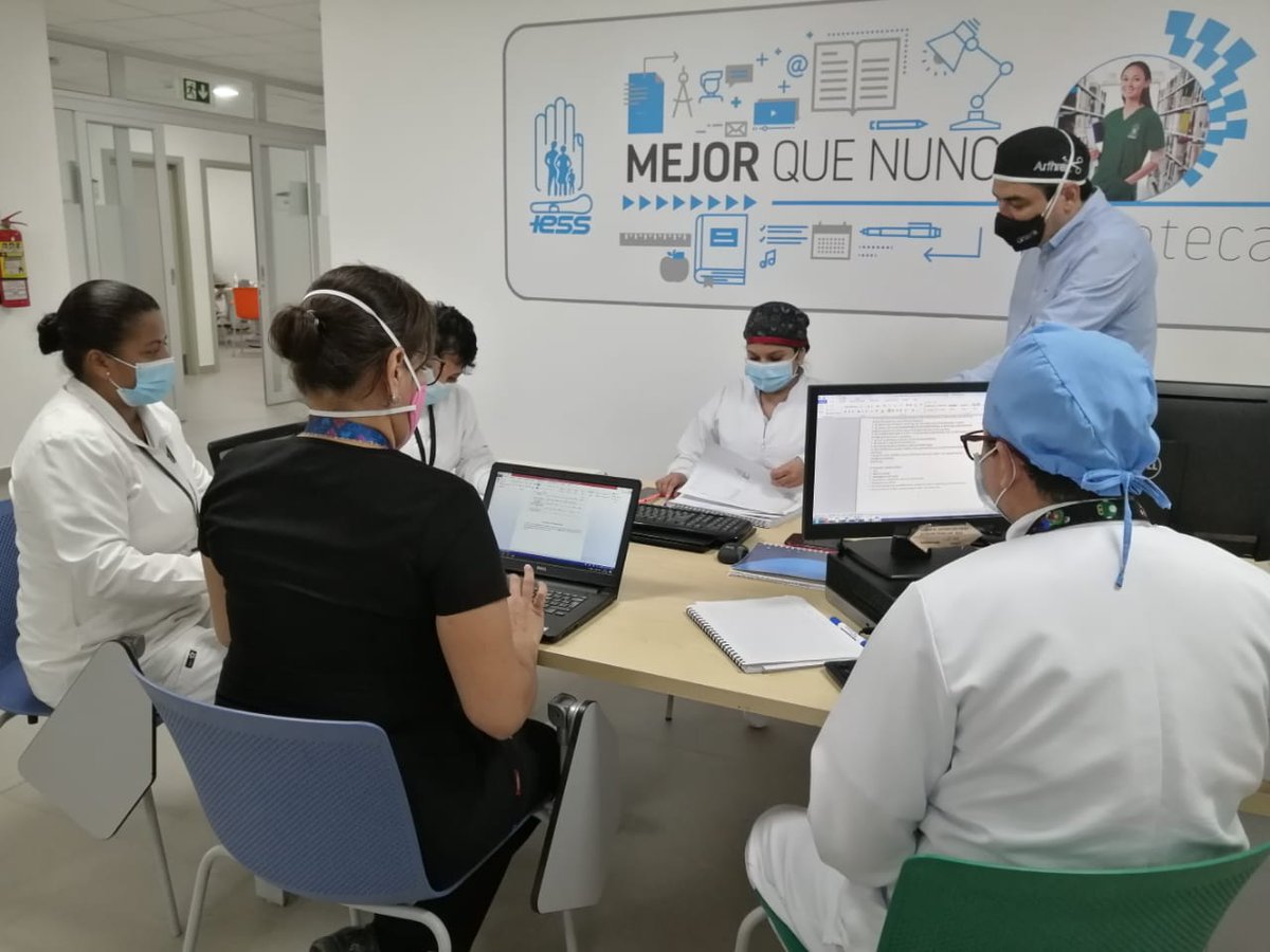 DraMajoAgusto's tweet photo. HOY | Me reuní con los jefes y/o responsables de servicios para estructurar el Plan de Reapertura de la Consulta Externa del Hospital 🏥 @ceibos_iess.

@ActivadosPorLaSalud https://t.co/8oDkw9FFvw