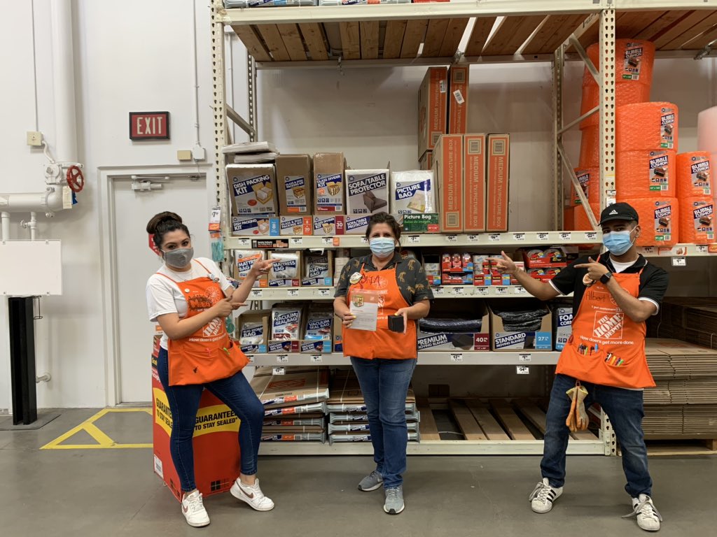 THD_Albert's tweet photo. Congratulations to Sonia! She earned a Homer Award for her excellent customer service, and pushing credit! Hard work always pays off!
@e_tindal3505 @HomeDepot0523 @DianaSundermann @Fuerstenberg15 @JazminM55951940 https://t.co/foRmwHUyiX