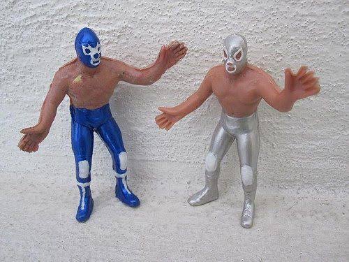 kristhiangm9's tweet photo. Yo desde los 6 años de edad me compré mi primer Santo y Blue Demon sin ayuda de mis papás con el dinero que me encontré en la calle. https://t.co/66Lf1rYRLK