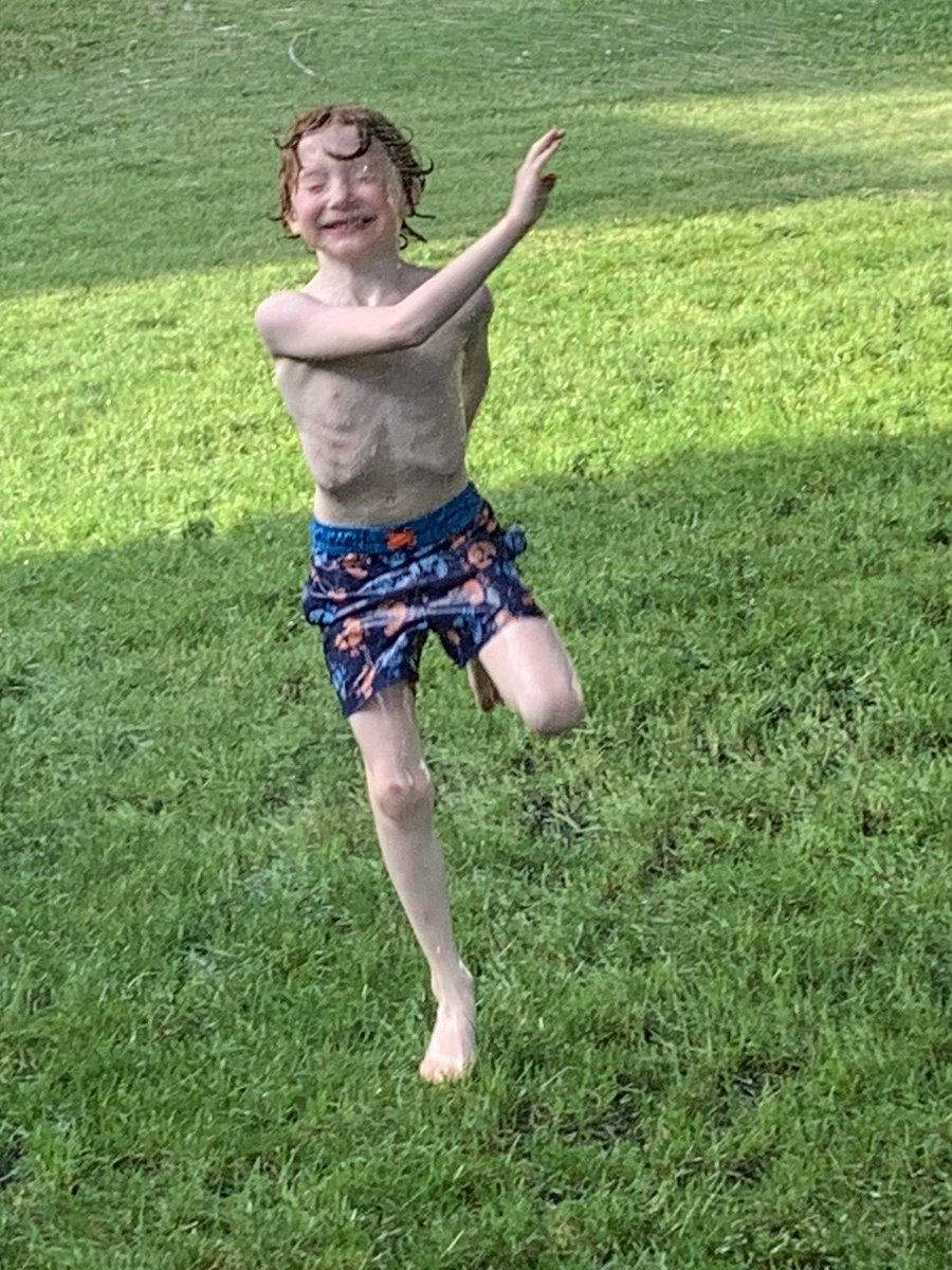 CMcEwenSmith's tweet photo. Keeping cool anyway he can! How about you? #hosefun #Summer2020 https://t.co/EoZPuku3VN