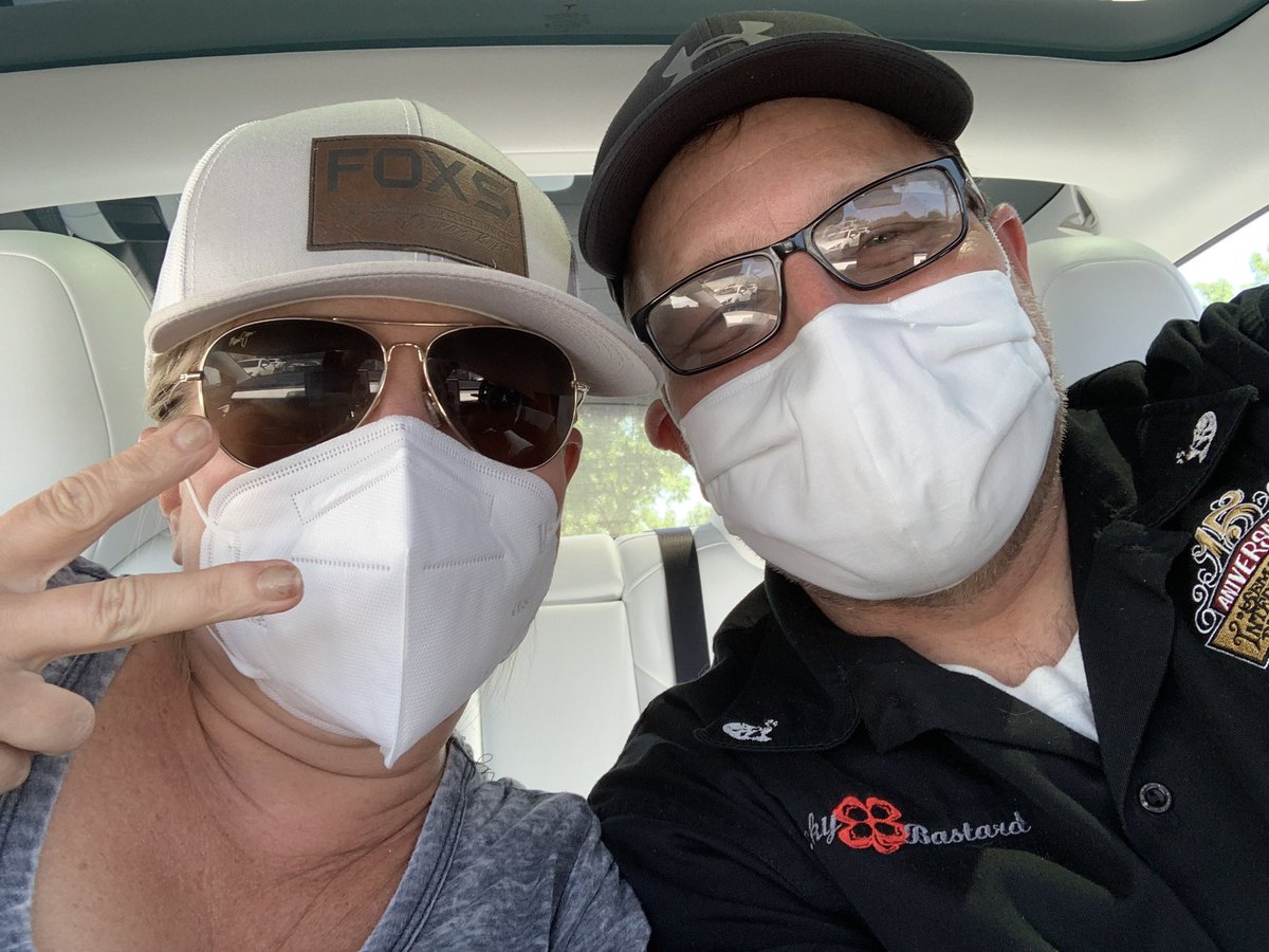 SBenway's tweet photo. Please wear a mask in public.  It’s not for you, it’s for everyone else. If you don’t wear one, you’re being a dick. https://t.co/VGjPGE96mg