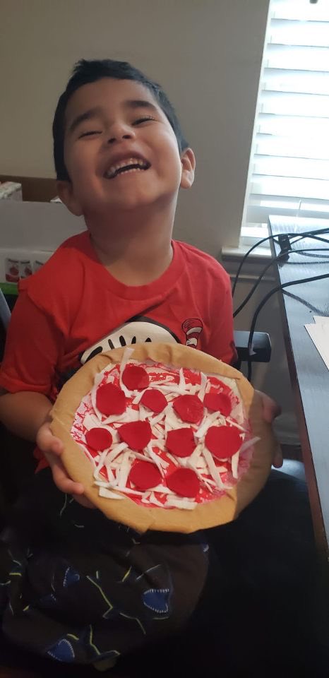 cefields2911's tweet photo. Tour of Italy by our Little Bears! 🇮🇹🛳#sailawaywithprimary @SVann_AldineISD @RosalindBurns9 @Vines_AISD @princlareed https://t.co/uzl1serrv2