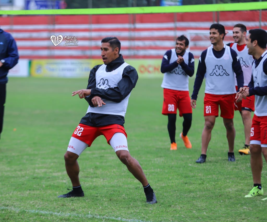 SanLorenzo1930's tweet photo. ¡Baile, @Carlosozuna86, baile! 😆
🕺🏻🎵🇦🇹 https://t.co/NirMWHvuRW