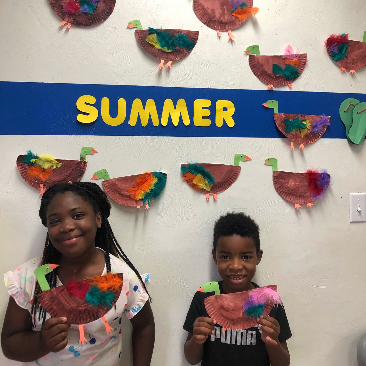 Unique Little Hands tweet media