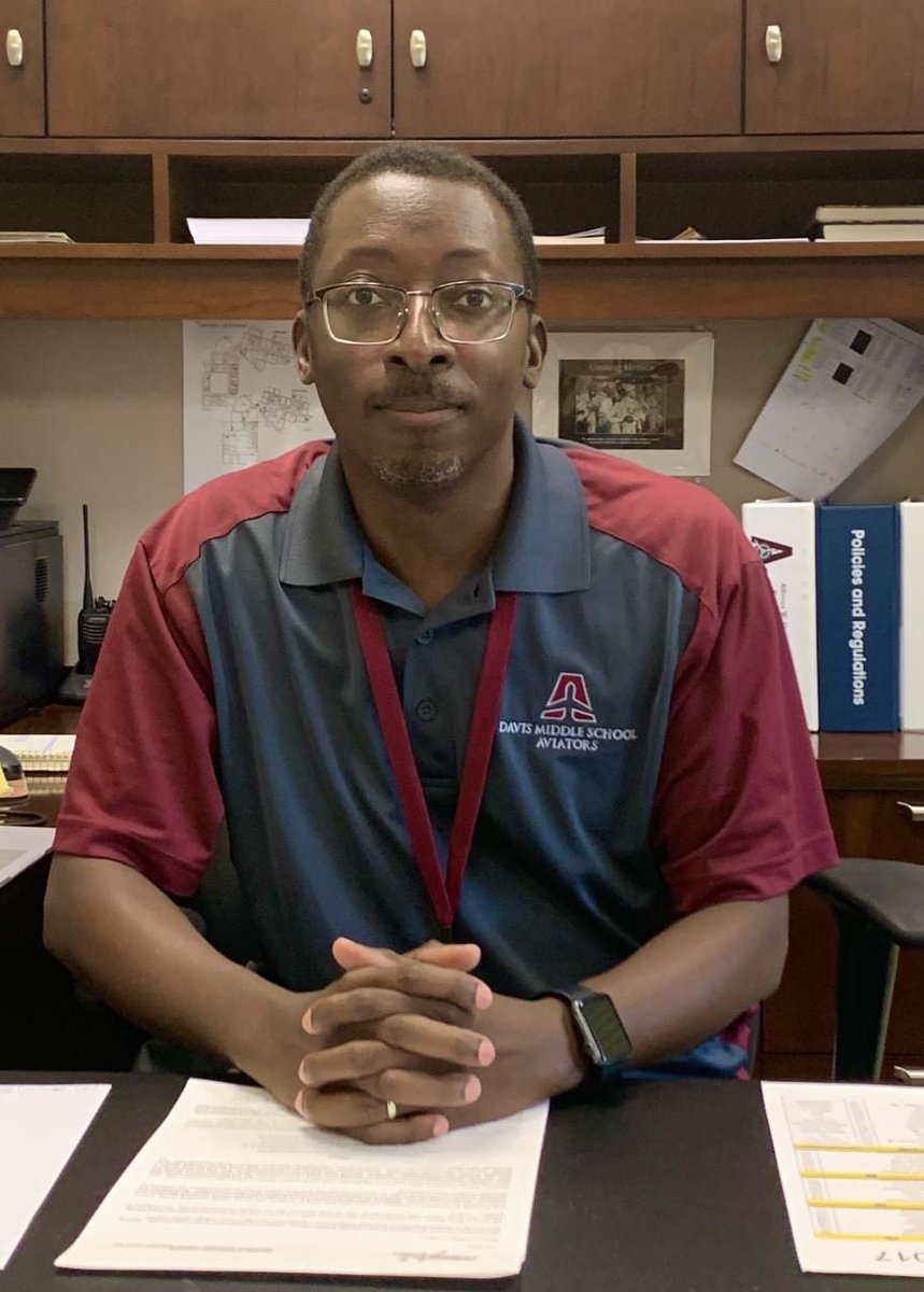We welcome our new principal, Mr. Boris Moore, to the Davis Middle School hangar!  #goaviators
Information on our Back to School Event is coming soon!!
#soarabove