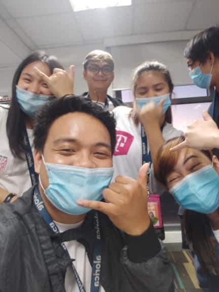 alymusicrosaldo's tweet photo. Last pics before ecq at bago mag resign si hani!!! HAHAHAHHAHAA
@AbalosHaniel: hand sign ng wave 10
Kami: 🖐🖐
@johnryubalde: Mga bobo yung ganto 🤙 di ganyan!
HAHAHAHAHAHAHHAHAHA
#WaveXperts ❤❤ https://t.co/MJA1J2xsD7