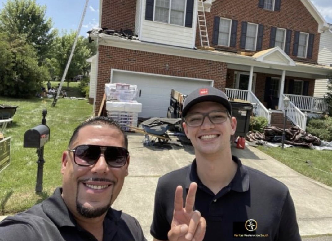 VeritasSouth's tweet photo. Great day for a build. 😎 #roofing #roofinglife #roofingallday #roofingcommunity #roofingculture #roofingtheworld #restoration #createsomethinggreat #protectyourhome #letushelpyou #veritas #vrsouth https://t.co/z9K6QEyZc9