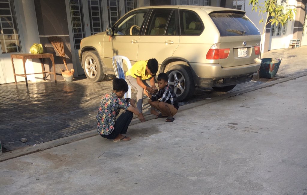 Alasca47698578's tweet photo. ក្រុមក្មេង ដុះរោមរ៉ុយៗ 
បើបានចុយវិញ ដឹងតែឈាមគូទហើយអូន
ណែនល្អ https://t.co/pV5YB1ZU6g