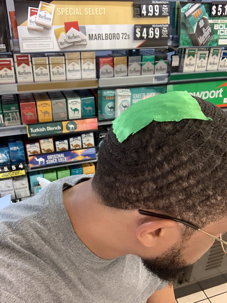 bhall914's tweet photo. Tip for the wavers if your working on your crown area make sure u have a path just to lay on your crown b4 u put on ur rag #360waves #wavesonswim #360beehive #wavesrus #waves #keepspinning #spinningonem https://t.co/xbIV25UdMv
