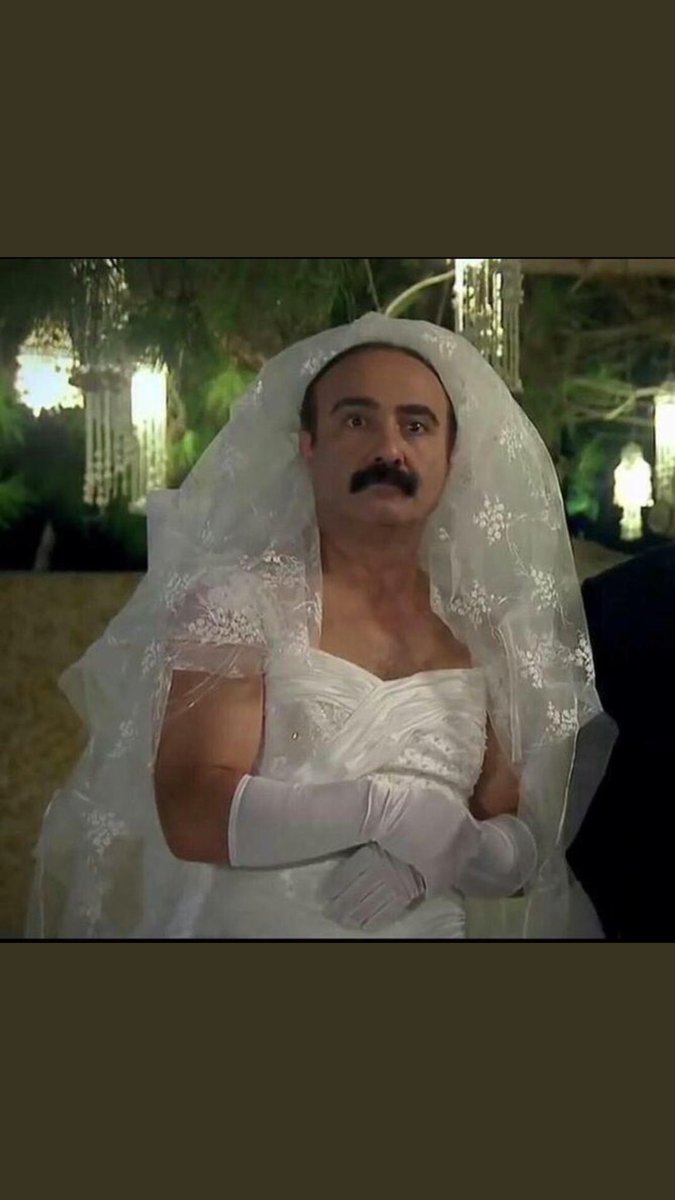 Hacklenen ünlüler anlık;
#hacked