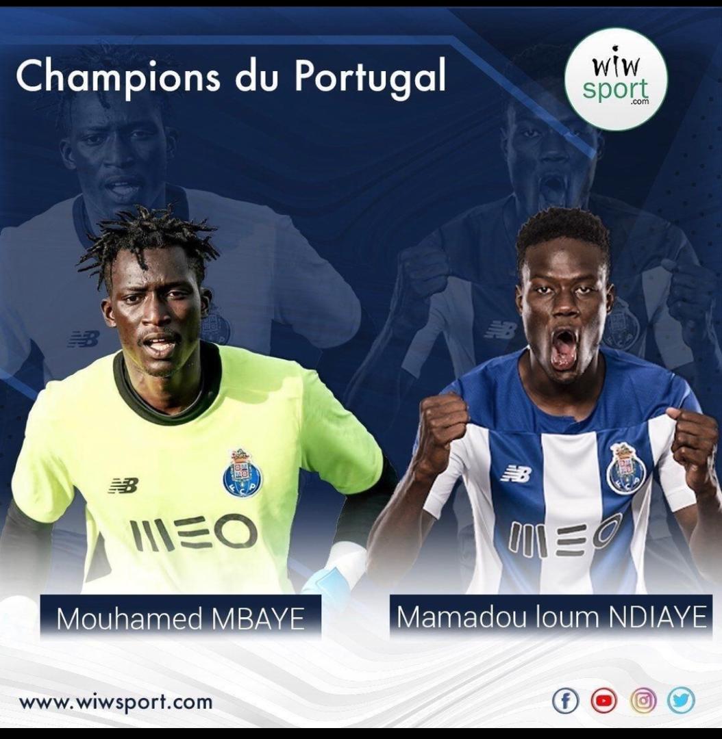 Toutes mes #félicitations à mon jeune frère #Mouhamed_Mbaye et à son coéquipier #Mamadou_Loum_Ndiaye du @FCPorto pour le #Titre de #ChampionsDuPortugal 🇸🇳🇸🇳🇸🇳 @ndione_adama @CherifoSadio @YoussouD