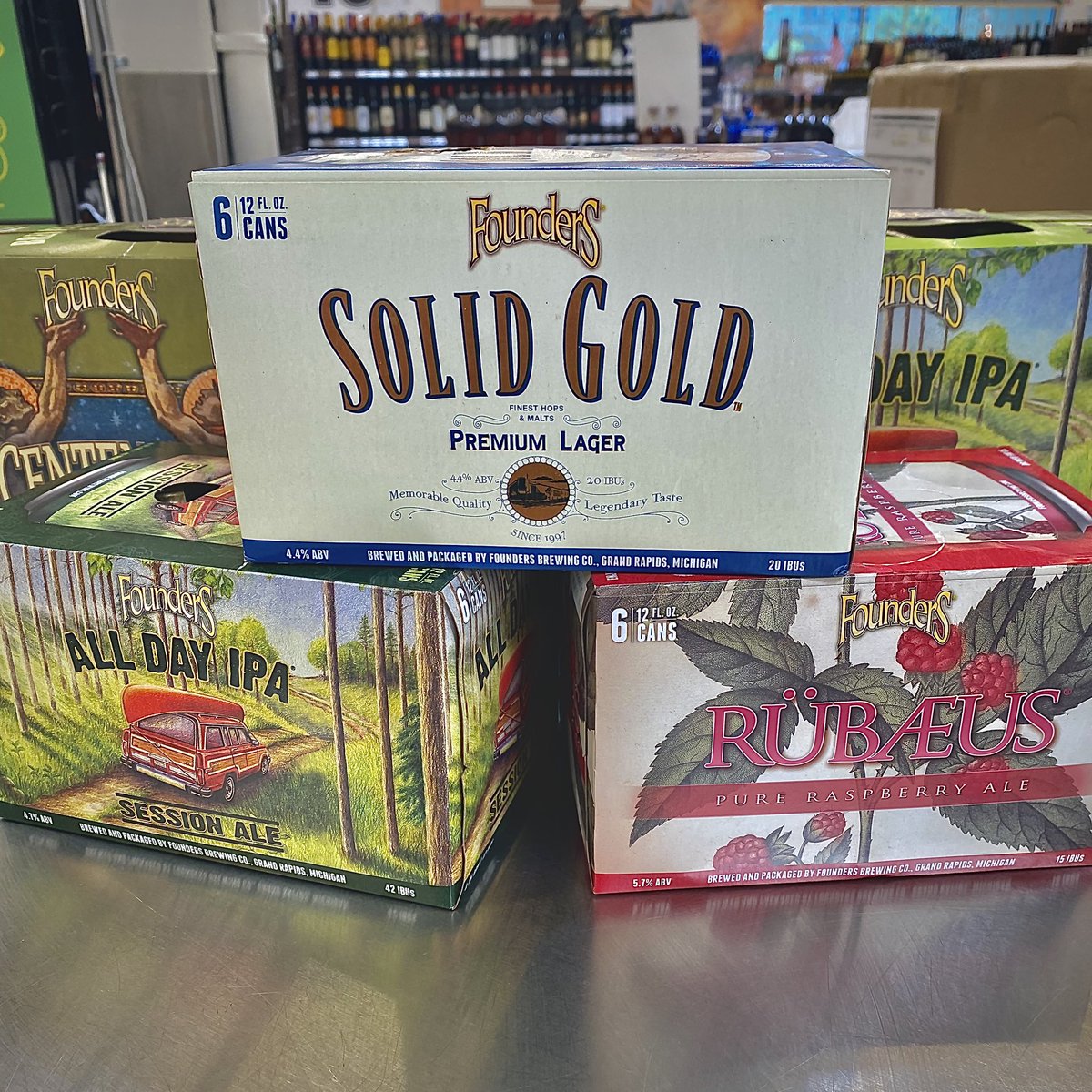 NevBeverage's tweet photo. Which one you taking? @FoundersBrewing 🍺
#Founders #foundersbrewing #foundersbeer #foundersalldayipa #foundersrubaeus #founderscenntenialipa #founderssolidgold #nevadabeverage #nevbevstrong https://t.co/4iRgmhKVCR