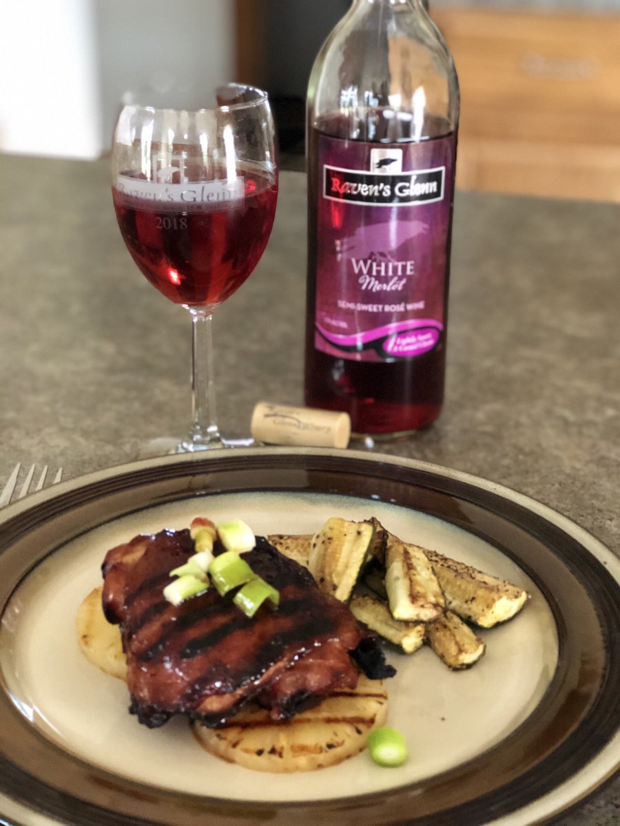 StaceyHiller's tweet photo. Instead of watching our Governor talk about our State tanking... We were doing this โค๏ธ enjoying a new recipe on the grill and a bottle of our favorite wine @tmagoo72 #CookNight #LetsGrill https://t.co/RbgvybUqM9