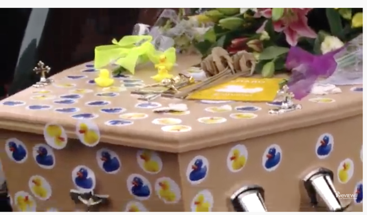 Rawe te rongo ki tō reo <a href="/maurieabraham/">Maurie Abraham</a> koutou ko te kura o Onekiritea <a href="/rosbritton/">Rosamund Britton</a> <a href="/SallyHart72/">Sally</a> kua hinga tētahi totara nui o te wao nui o te mātauranga. #kiagerardtorite #belikegerard #rubberduck #disobedientteacher <a href="/PeteMacManus/">Pete MacManus</a>