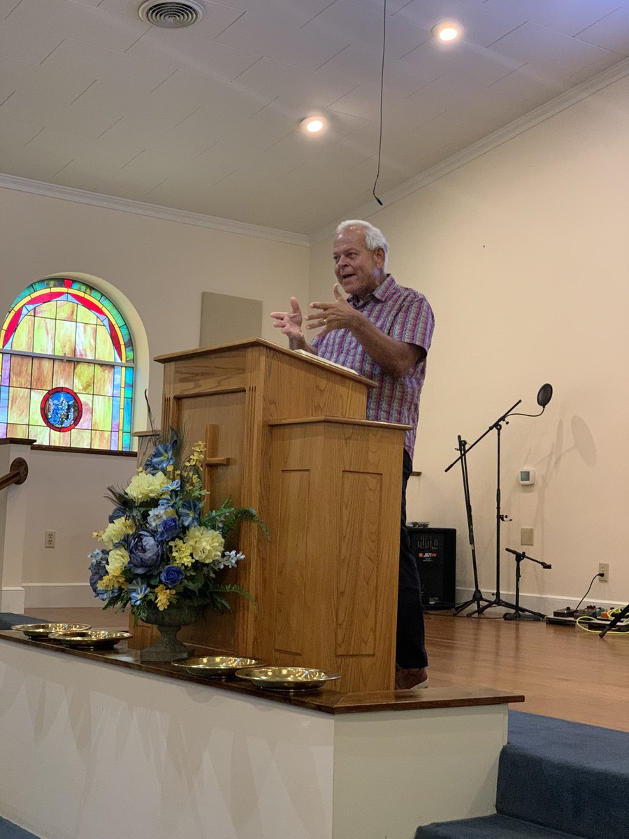 jcatanzaro's tweet photo. In Titus, AL with @johnnymhunt talking about @whosyour1_ with local men and pastors at a @Real_Momentum revival. The gospel goes forth even in the midst of a pandemic . #whosyour1 @NAMB_SBC @xtremechrislee https://t.co/QMwH0c47kW