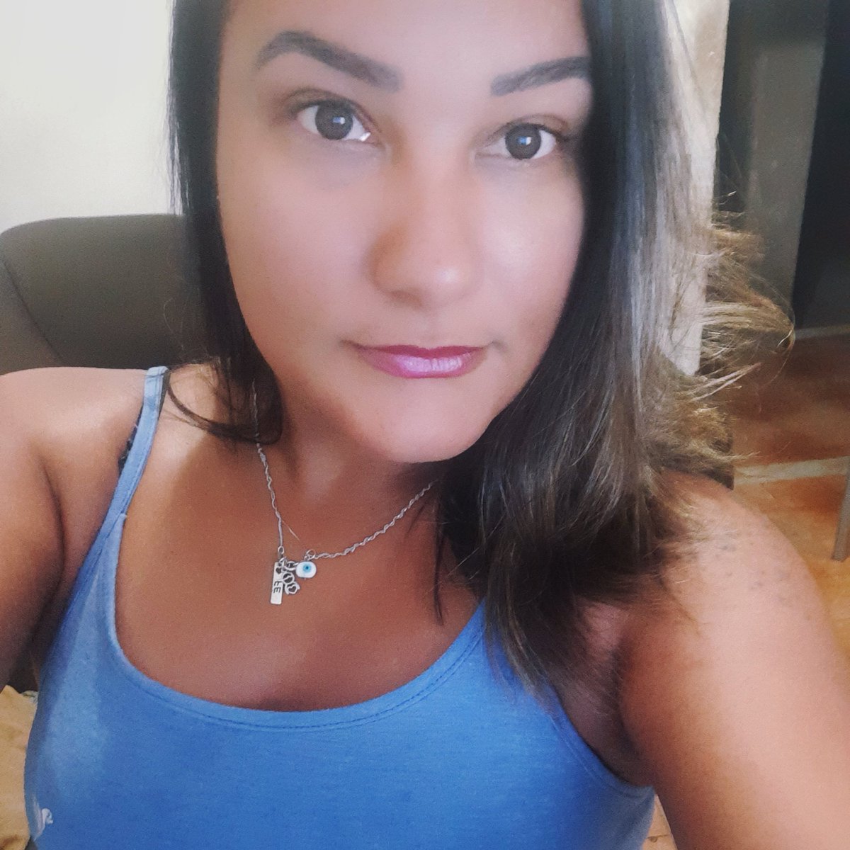Lara_cli's tweet photo. #NewProfilePic https://t.co/mAMpePBWdM