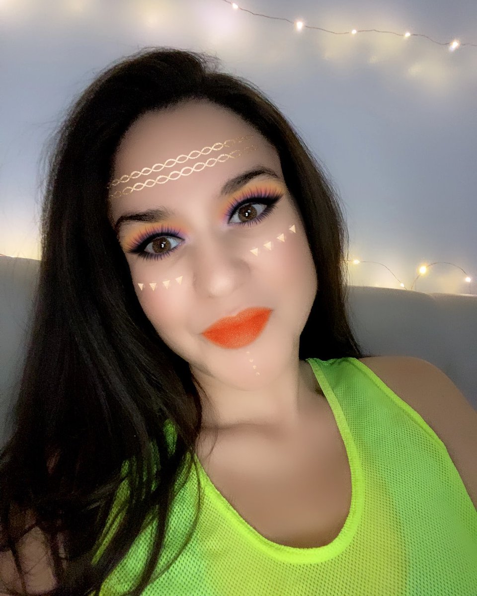 Scarlet_ASMR's tweet photo. Trying a new look!! ☺
Tell me what you think!!
Besos!! 😘😍💋💋

✨Custom Videos email me at Junebug8886@gmail.com✨

#asmr #newlook #asmrcustomvideos #asmryoutuber https://t.co/LIQlMuVEA0