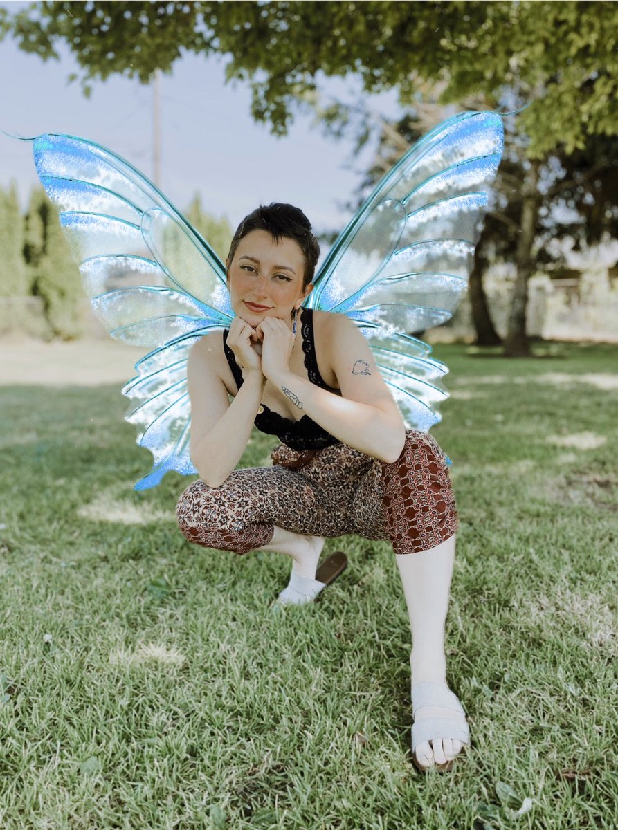hellmouthboy's tweet photo. No edit needed Jonni is just fairy https://t.co/ftZuGpzmmx