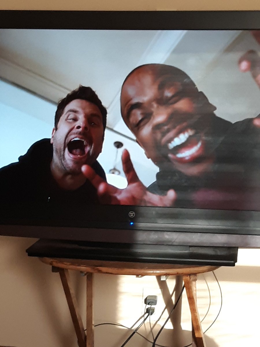 Dezi_Gibb's tweet photo. Finally watching 🍍Psych 2🍍! "Wait for iiiiiitttt" ❤@JamesRoday @DuleHill @corbinbernsen @Omundson @maggielawson @sagebrocklebank ❤ https://t.co/zjvFkCjY1h