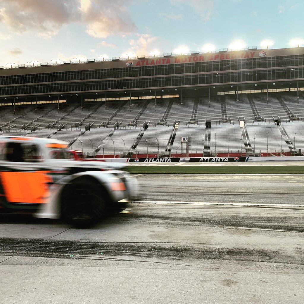 Qualified P6 of 15, then the rain came, round 4 got rained out. To be continued... @raceface_bd @fojfoundation @uslegendcars #racecar